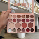 شادو لارين SPOTLIGHT