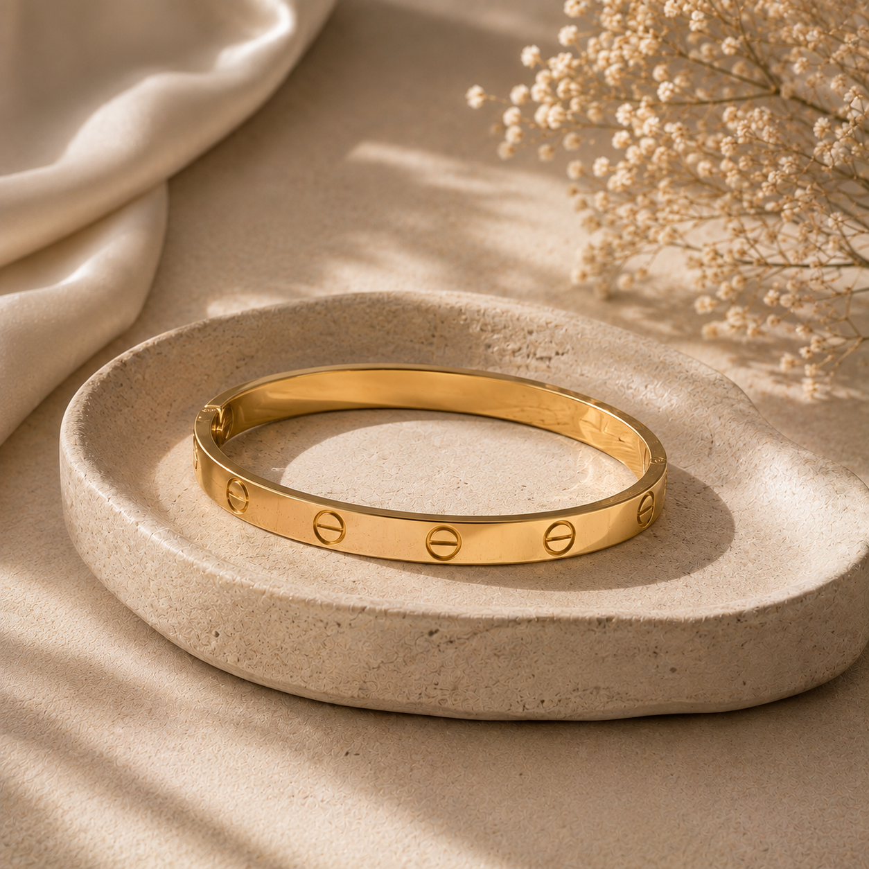 Carter Bracelet Main image