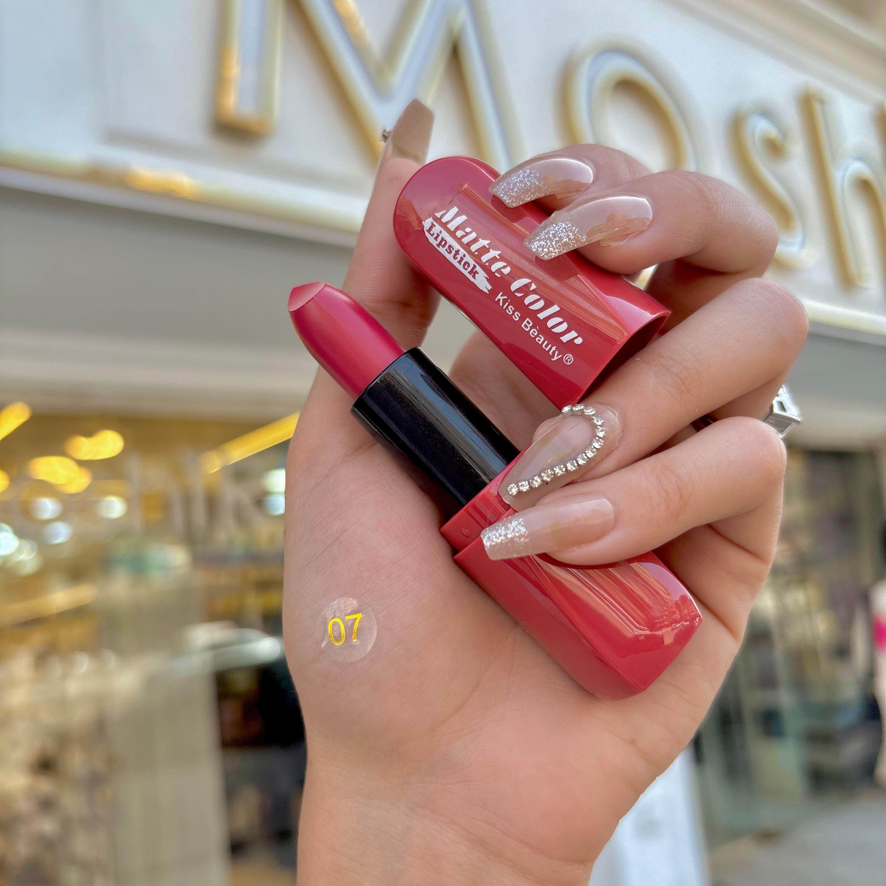 Kiss Beauty Lipstick -روج ستيك كيس بيوتي