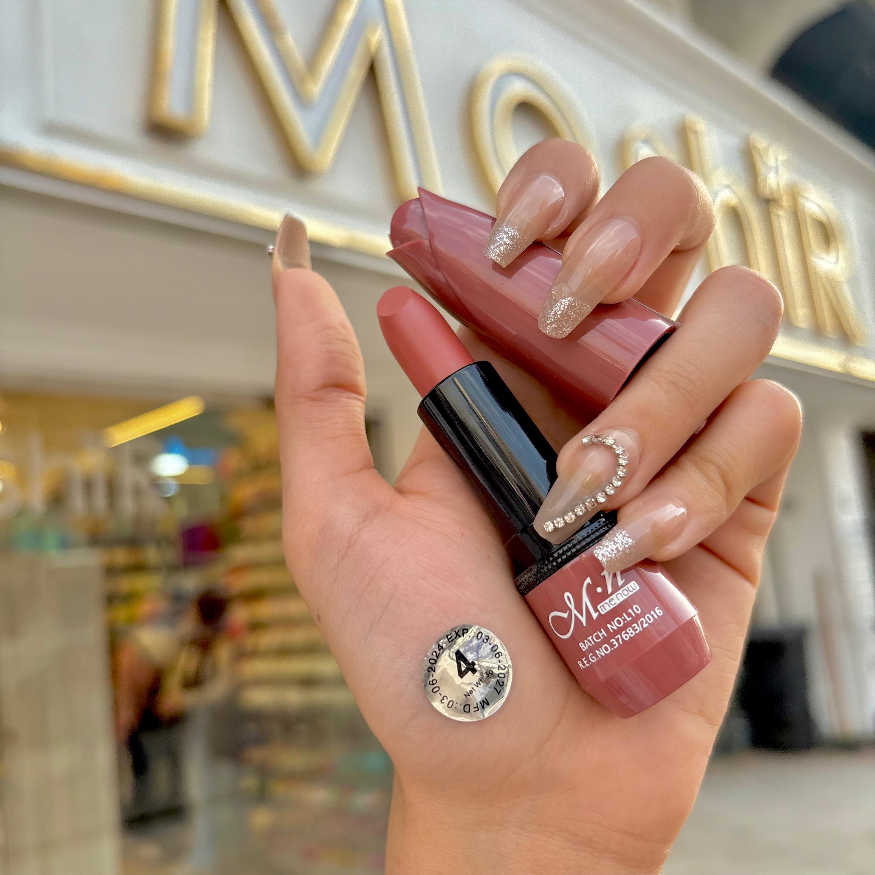 M.N Matte Lipstick - روج ستيك ام ان