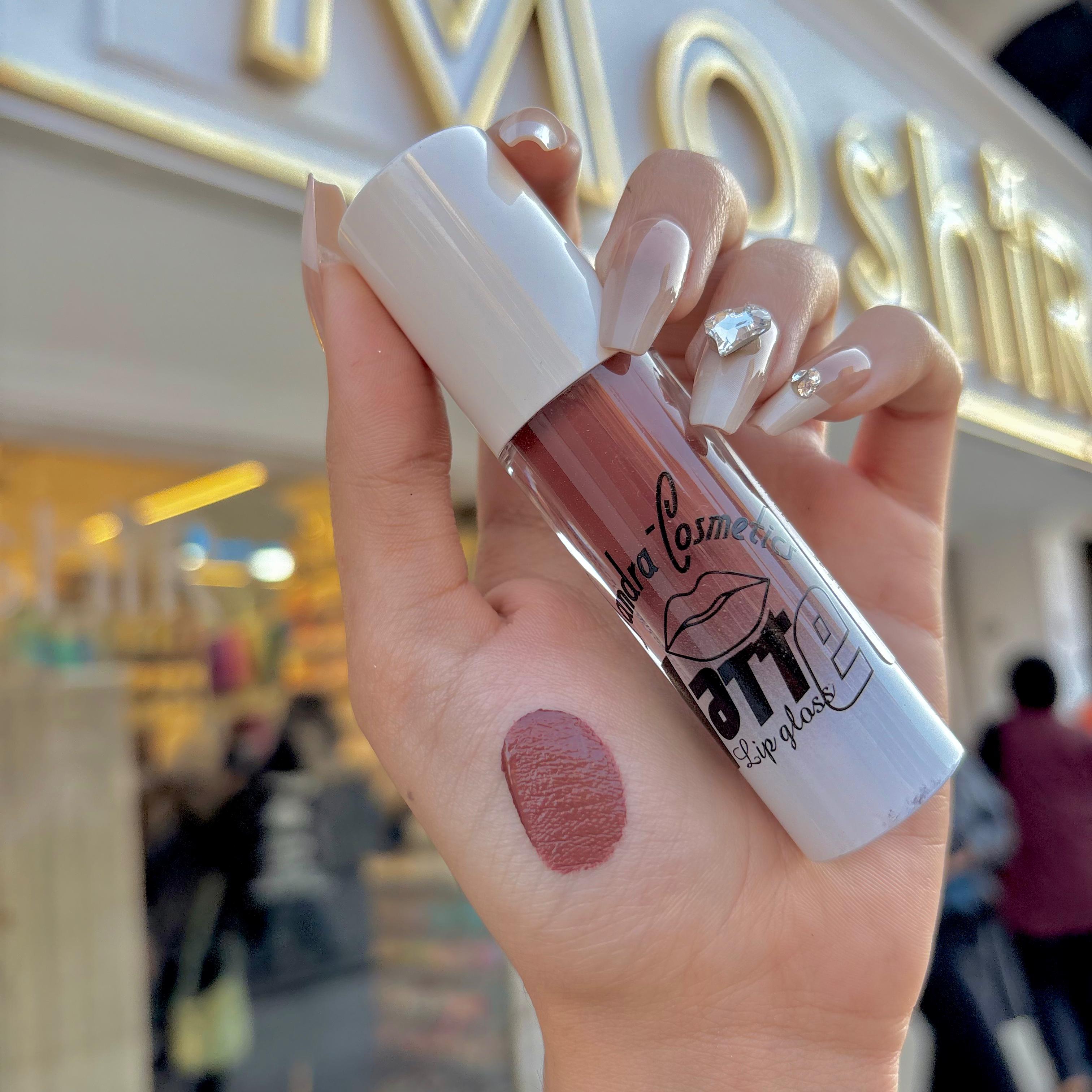 Sandra Liquid Lipstick - روج ليكود ساندرا