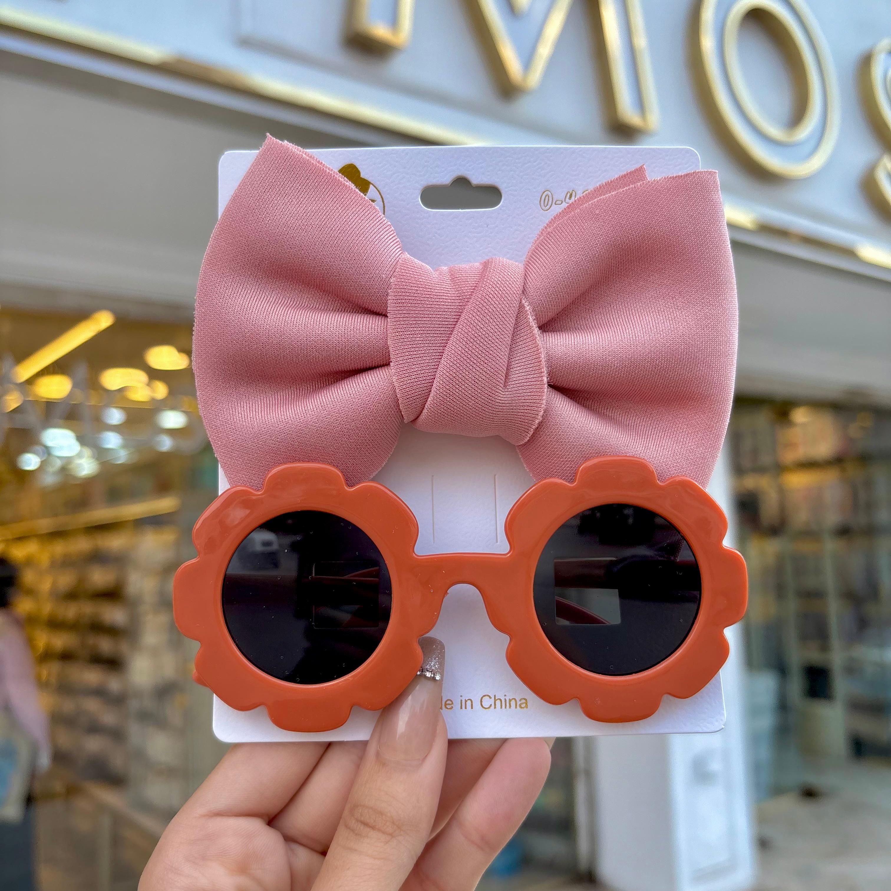 سورتيت اطفال  + نضاره اطفال ورده