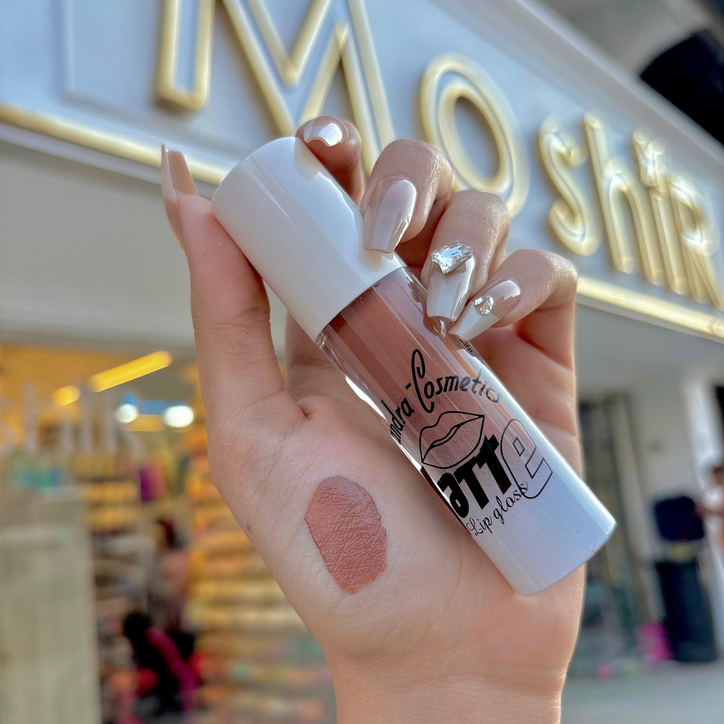 Sandra Liquid Lipstick - روج ليكود ساندرا