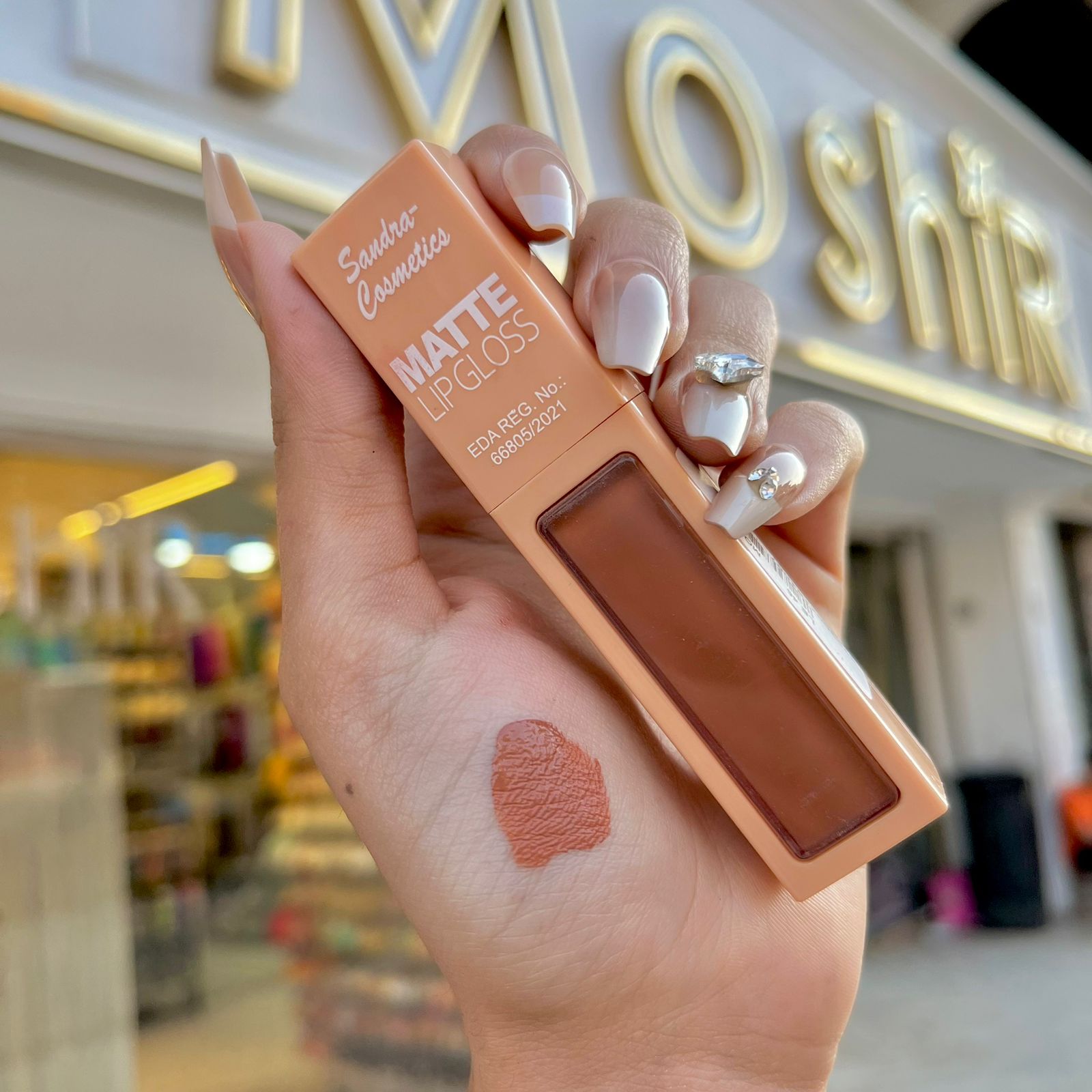 روج سائل ساندرا - sandra liquid lipstick