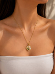 Chic Necklace