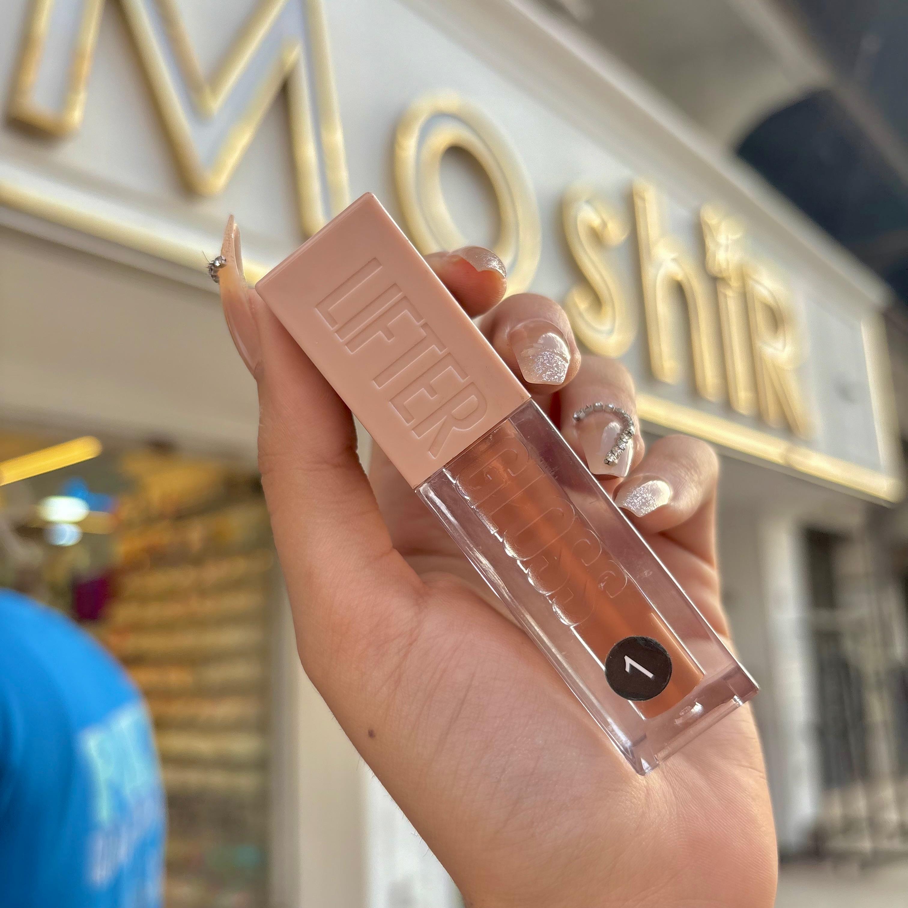 Wet Ever Lifter Gloss - ليفتر ويت ايفر