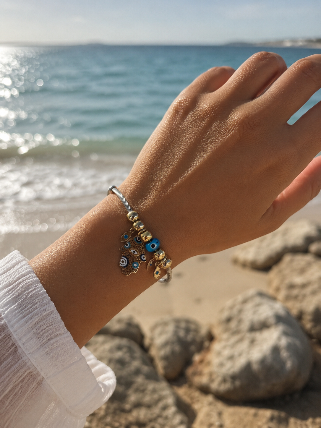 Eye Bracelet | Accessories الصورة الرئيسية