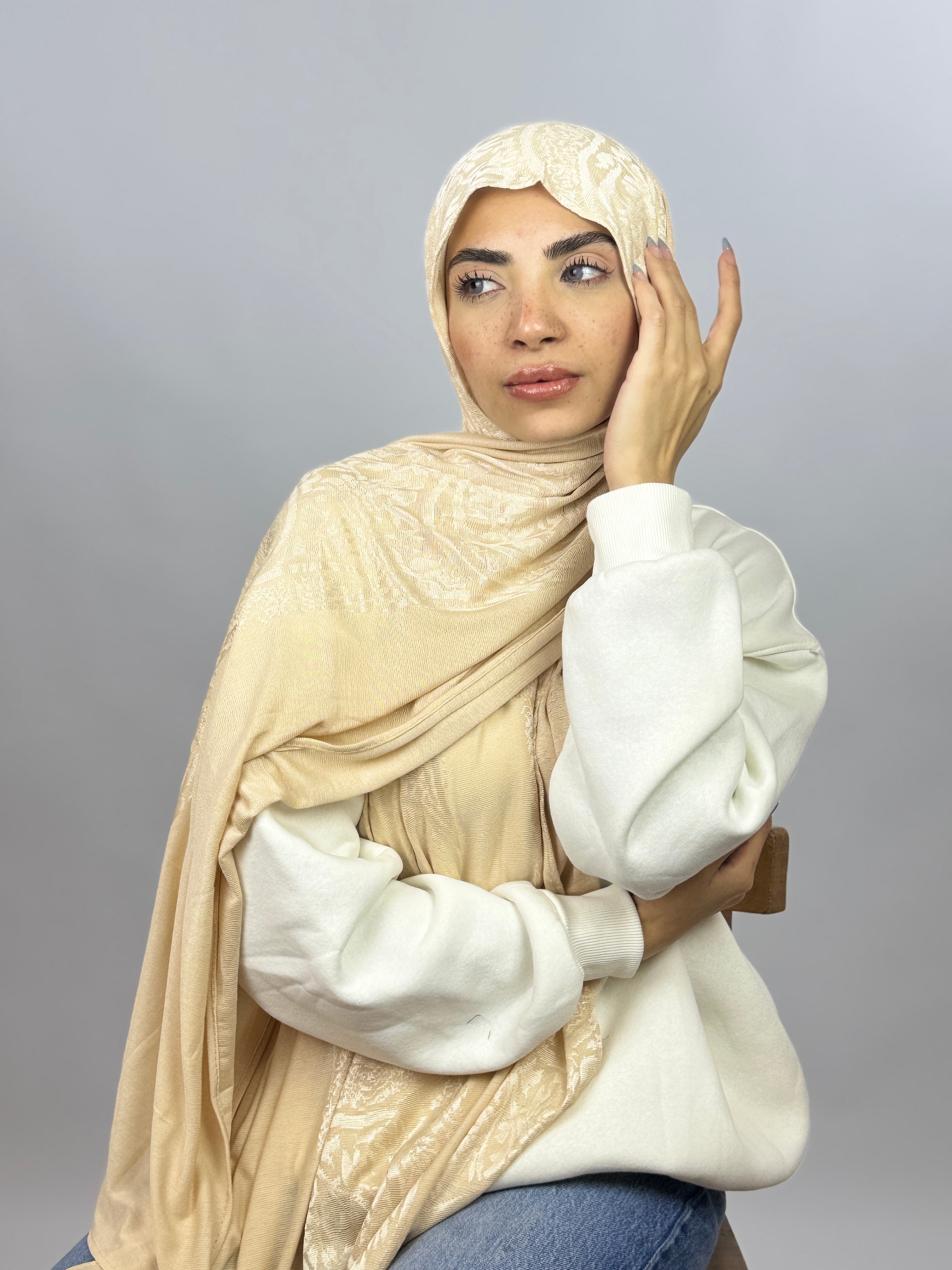 طرحه جل كويتي منقوش