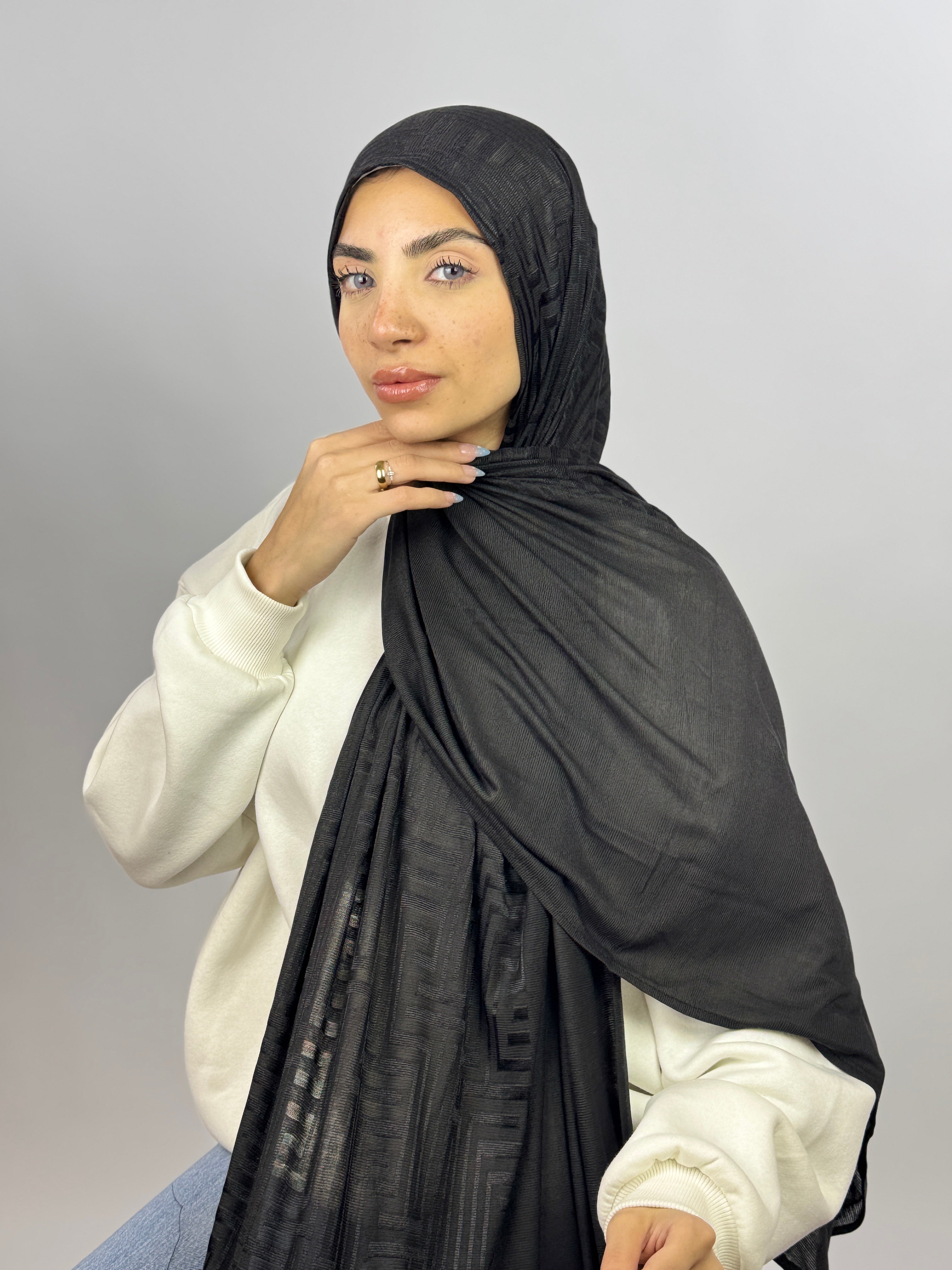 طرحه جل كويتي منقوش