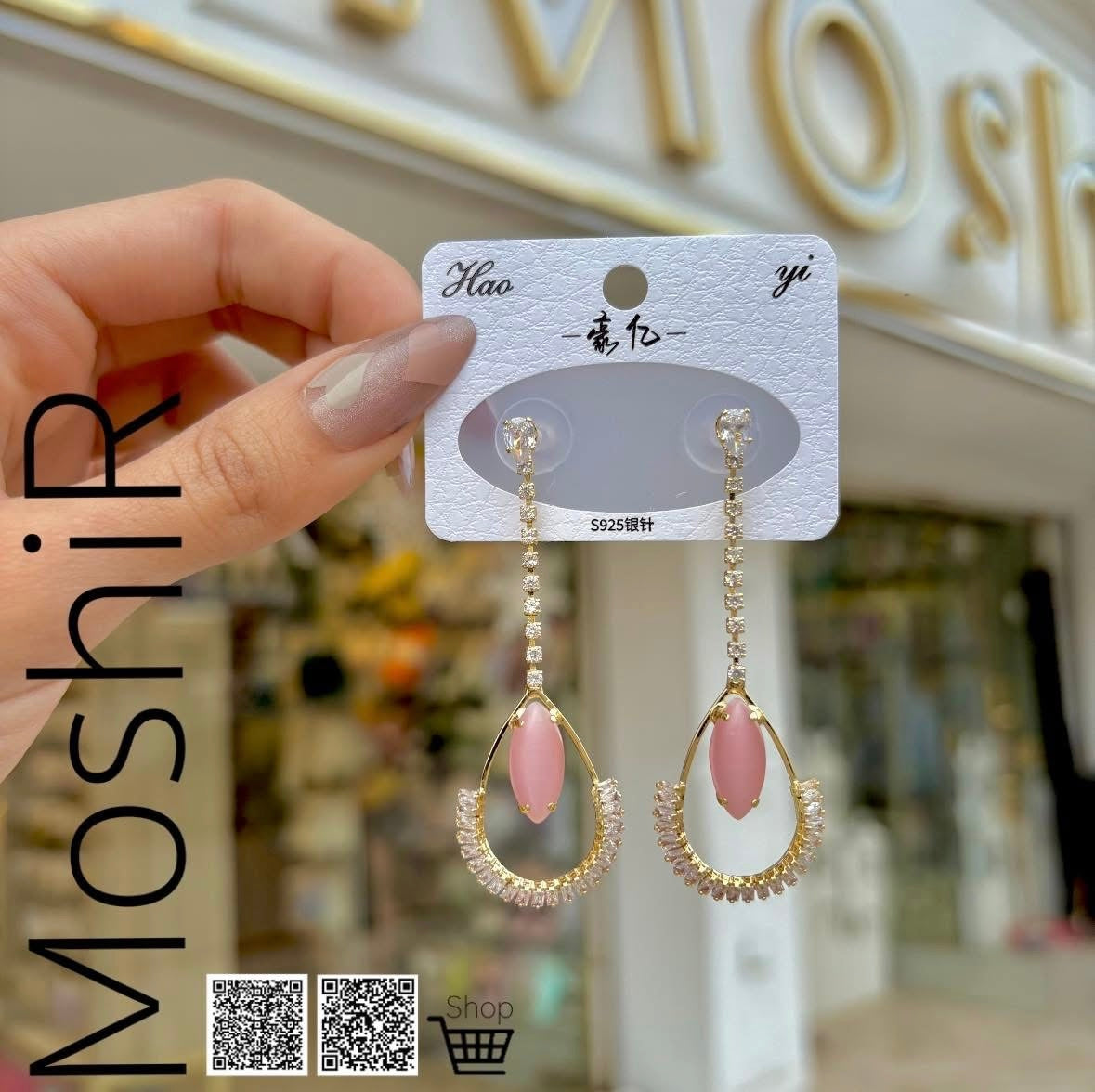 Evening earrings