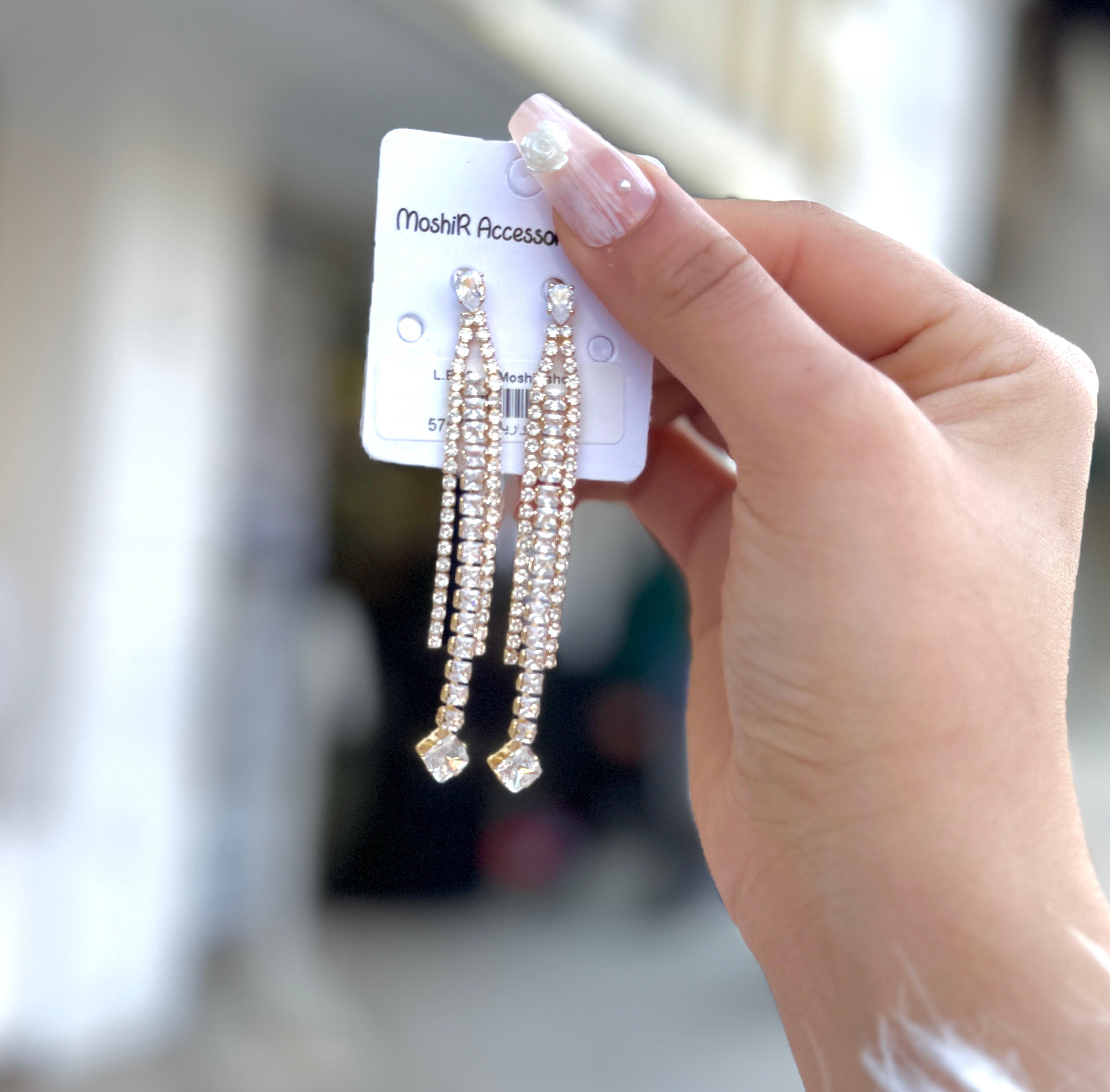 Evening earrings