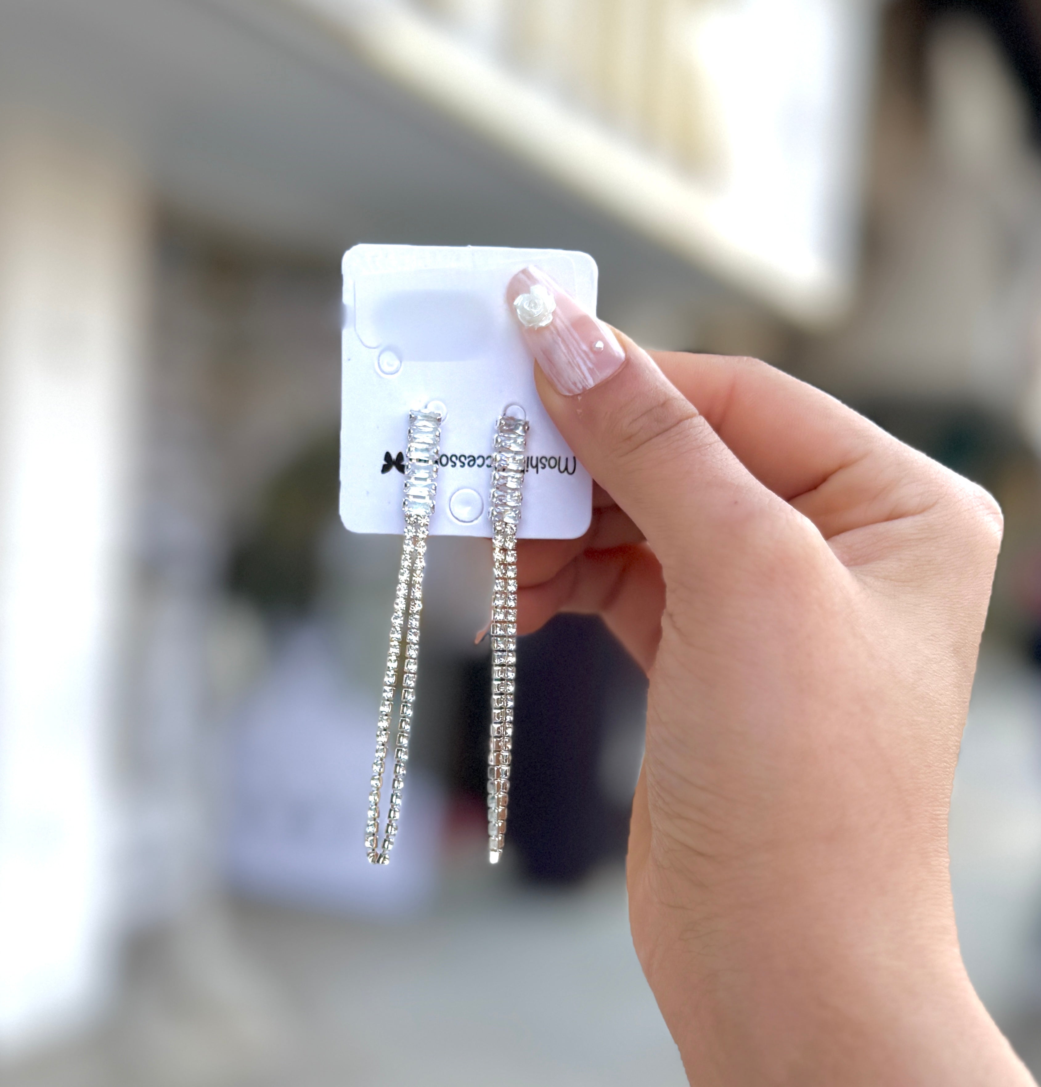 Evening earrings
