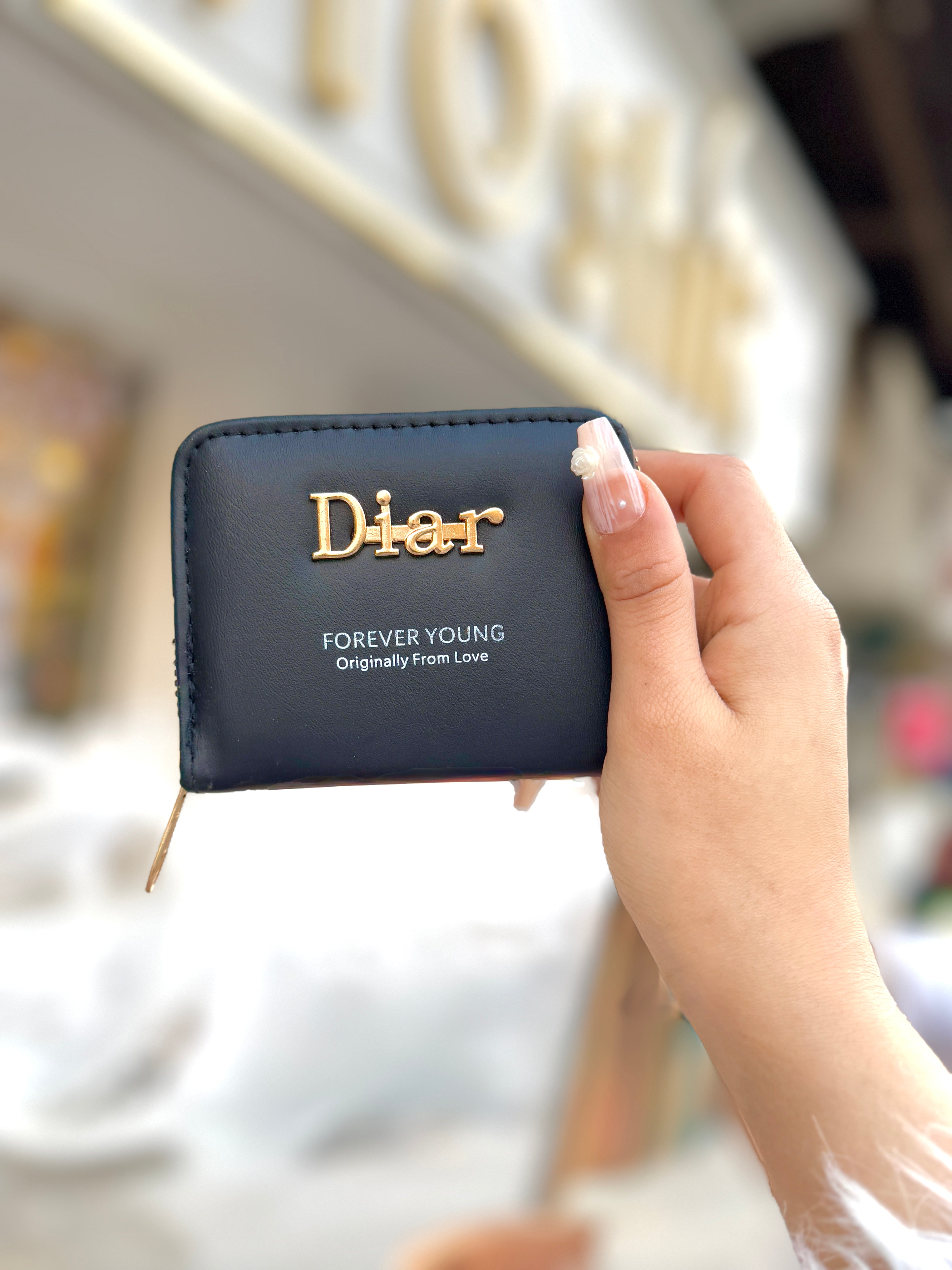 محفظه Diar