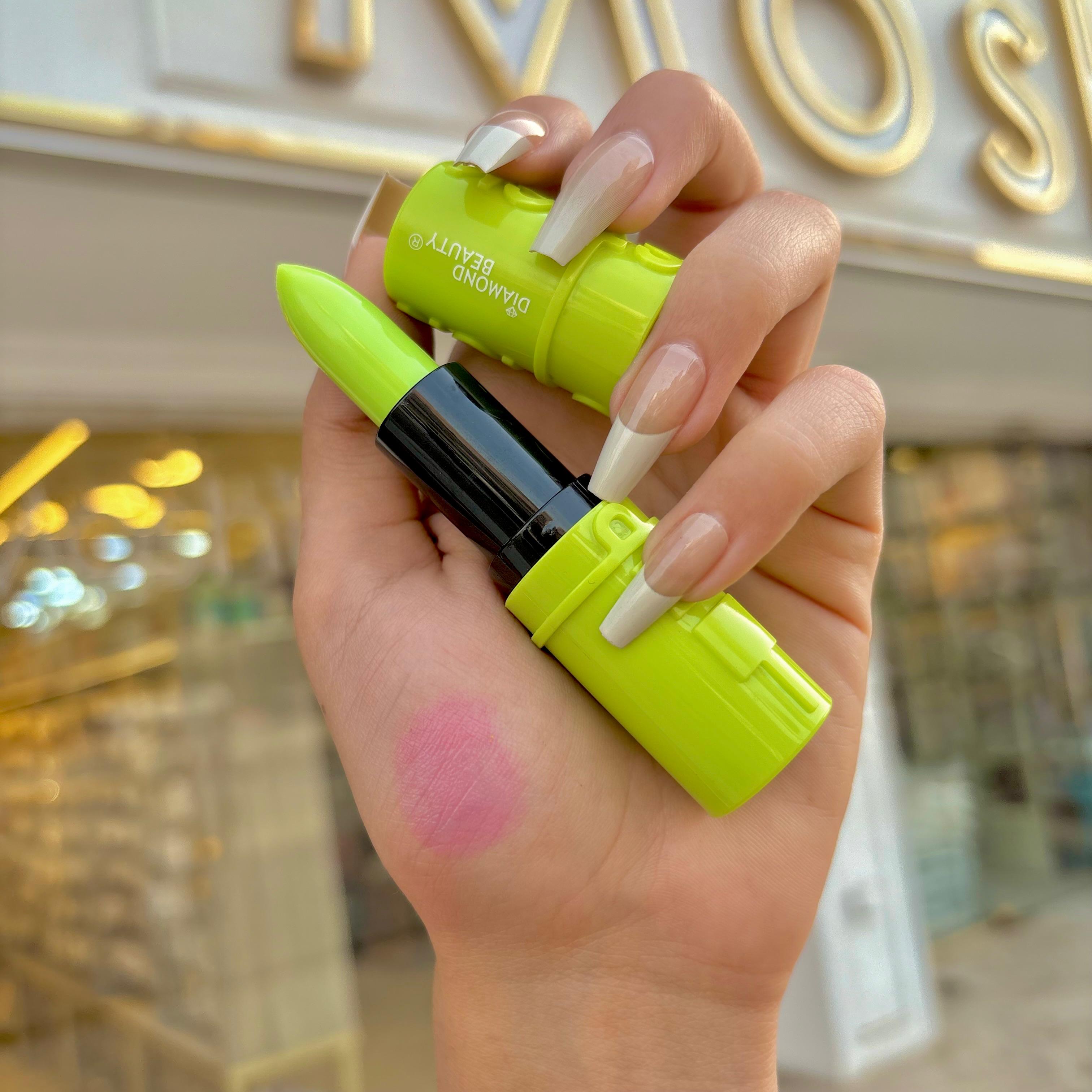 Diamond Beauty Lipstick - ليب بالم سحري دياموند