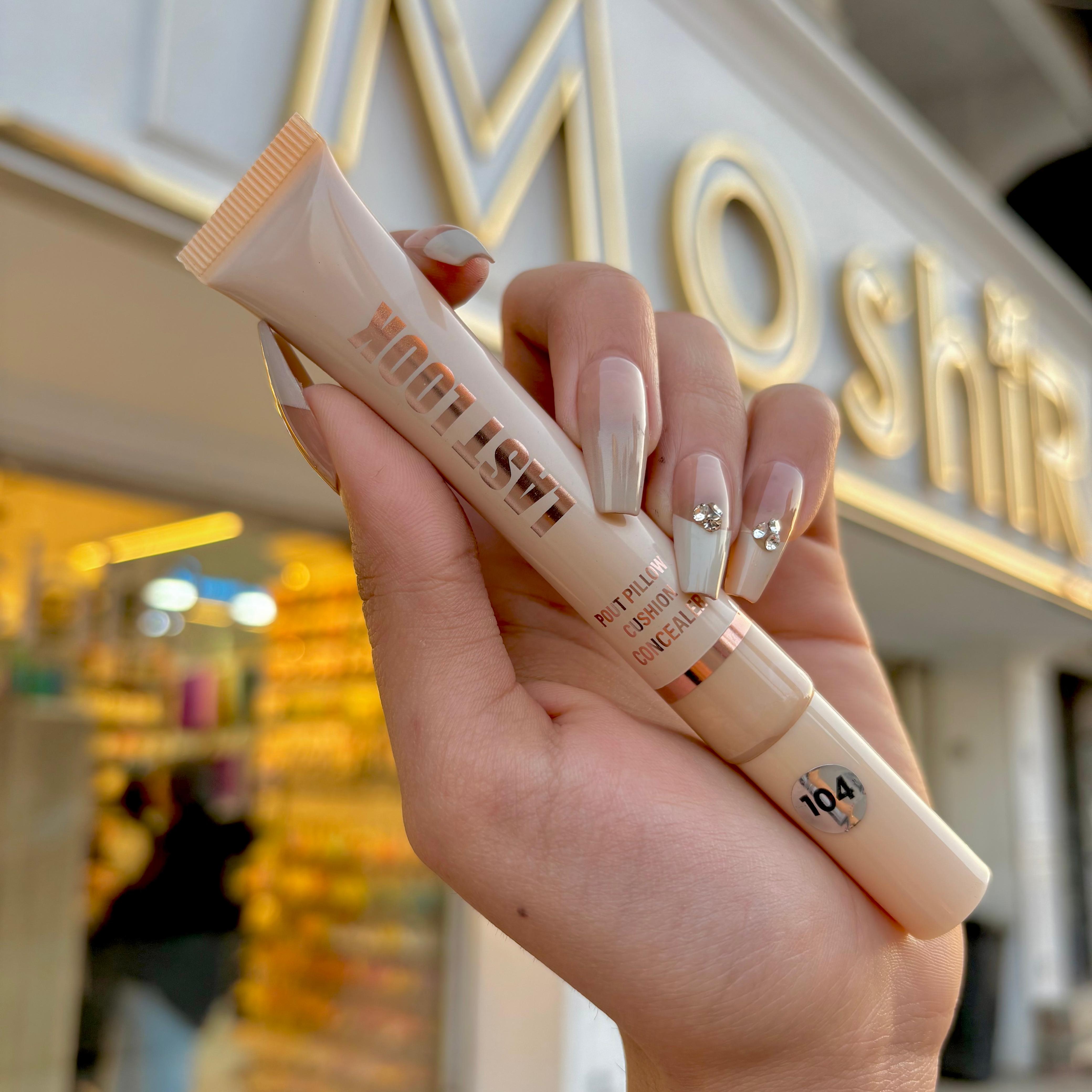 Last Look Concealer -كونسيلر سفنجه لاست لوك