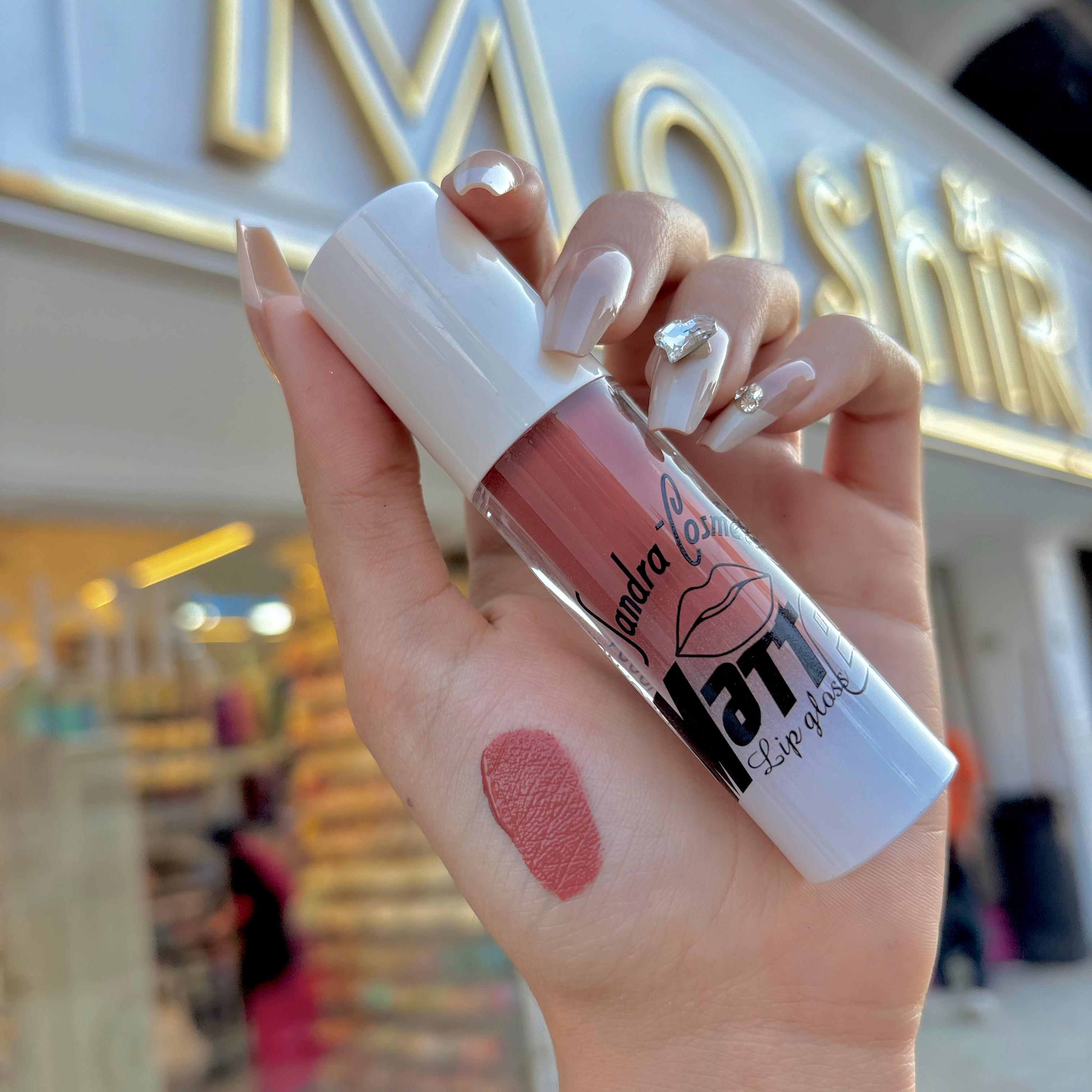 Sandra Liquid Lipstick - روج ليكود ساندرا